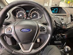 Ford%20fiesta%20til%20salg%20sort%208